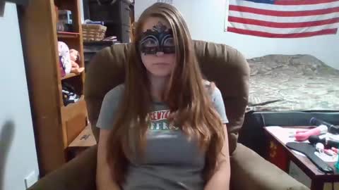 Snapshot of tittygirl8 chatting on 01/15/25, 07:37 Tittygirl8 online show from 01/15/25, 07:37