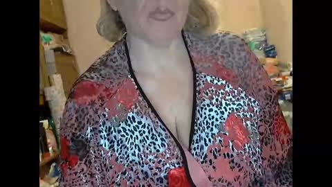 tittylina online show from 09/29/25, 07:40