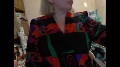 tittylina online show from 10/30/25, 12:23