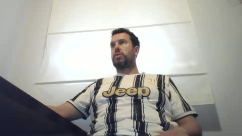 Snapshot of titusnow chatting on 06/13/26, 05:33 titusnow online show from 06/13/26, 05:33