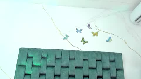 Tivizay online show from 06/18/26, 04:33