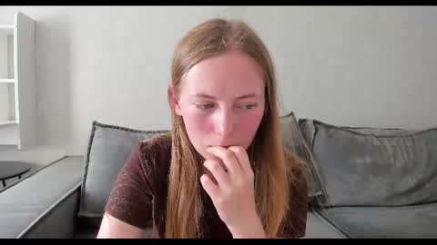 Snapshot of tixxxy chatting on 07/20/26, 02:19 Maria online show from 07/20/26, 02:19