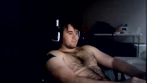 Snapshot of tizzledude chatting on 07/23/26, 08:23 tizzledude online show from 07/23/26, 08:23
