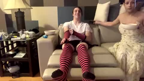 tjfemboi5641 online show from 10/06/25, 01:19