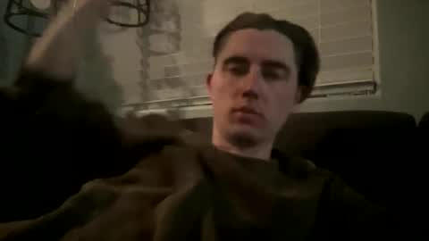 Snapshot of tlayne410 chatting on 11/10/25, 08:57 tlayne410 online show from 11/10/25, 08:57