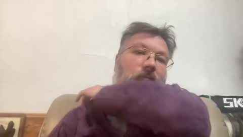 Snapshot of tmosmun chatting on 01/28/25, 02:32 Tim online show from 01/28/25, 02:32