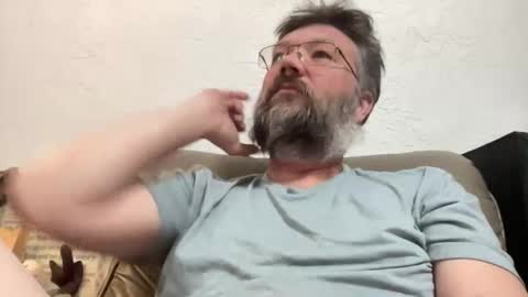 Snapshot of tmosmun chatting on 02/21/25, 05:02 Tim online show from 02/21/25, 05:02