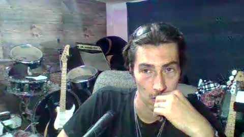 Snapshot of tntstudio317 chatting on 09/22/25, 02:57 BigT317 online show from 09/22/25, 02:57