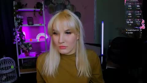 tobi_yours online show from 10/12/25, 07:02