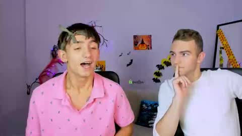 tobi_yours online show from 10/23/25, 12:59