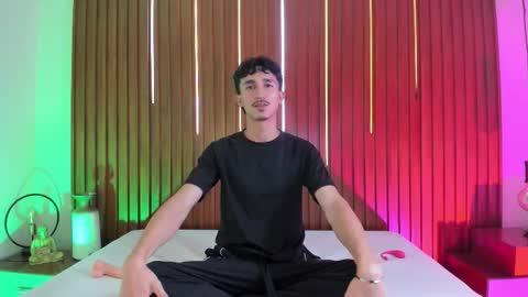 Tobias  online show from 10/13/25, 01:00