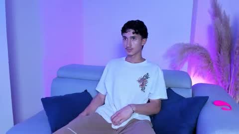 Tobias  online show from 10/16/25, 07:59