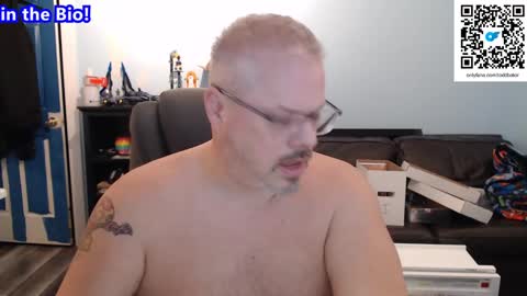 Snapshot of toddbator chatting on 02/23/25, 12:41 Todd Bator online show from 02/23/25, 12:41