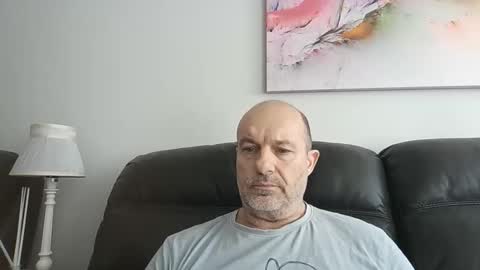 Snapshot of toerag69 chatting on 10/27/25, 09:57 toerag69 online show from 10/27/25, 09:57