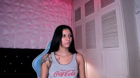 Snapshot of tokio_dl chatting on 12/17/24, 12:01 tokio_dl online show from 12/17/24, 12:01