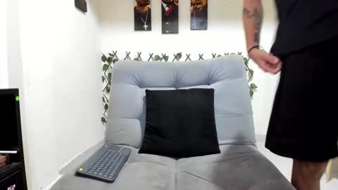 Snapshot of tokio_master chatting on 10/20/25, 03:51 Tokyo Master online show from 10/20/25, 03:51