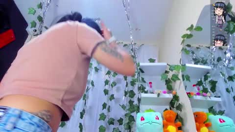 Snapshot of tokito_mitsuri chatting on 12/05/25, 12:36 tokito mitsuri online show from 12/05/25, 12:36