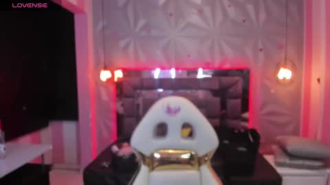 toky         online show from 12/02/24, 03:26