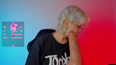  Halsey  Sofii  online show from 12/03/24, 09:56