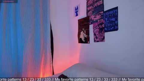 Snapshot of tokyo_blues chatting on 11/23/25, 11:48 Halsey Sofii online show from 11/23/25, 11:48