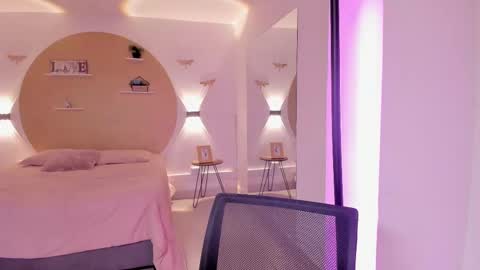 Tokyo  online show from 11/14/25, 04:11