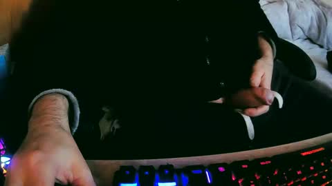 tolon408472 online show from 01/12/25, 08:46