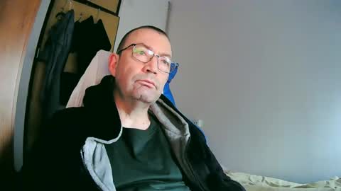 tolon408472 online show from 01/21/25, 08:52