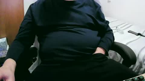 tolon408472 online show from 01/28/25, 01:18