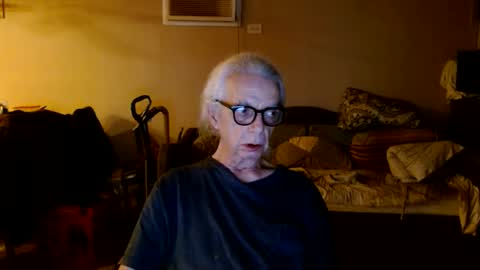 tom112292014 online show from 09/09/25, 02:00