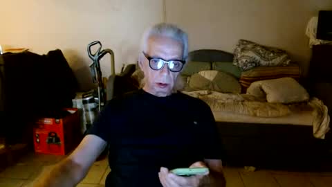 tom112292014 online show from 09/11/25, 01:55