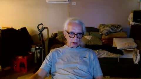 tom112292014 online show from 09/17/25, 01:13