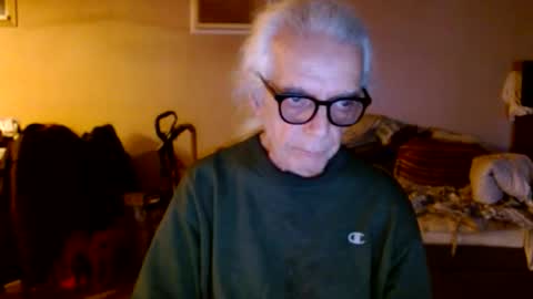 Snapshot of tom112292014 chatting on 11/11/25, 04:56 tom112292014 online show from 11/11/25, 04:56