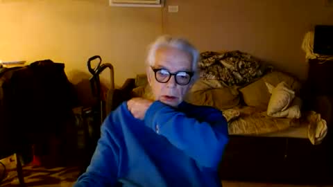 Snapshot of tom112292014 chatting on 12/04/25, 02:48 tom112292014 online show from 12/04/25, 02:48