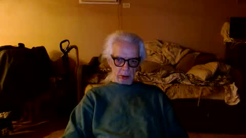 tom112292014 online show from 02/03/26, 01:26