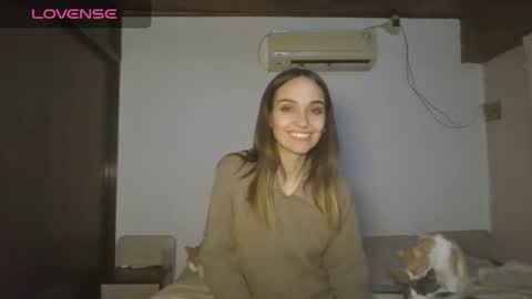 Snapshot of tom316972 chatting on 06/14/26, 06:37 Flor online show from 06/14/26, 06:37