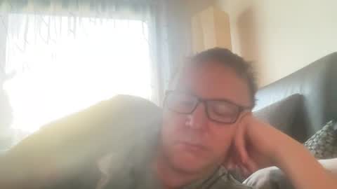 Snapshot of tom6644 chatting on 06/13/26, 05:27 Tom online show from 06/13/26, 05:27