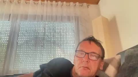 Snapshot of tom6644 chatting on 07/02/26, 04:46 Tom online show from 07/02/26, 04:46