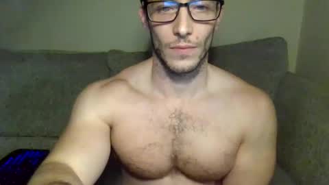 tom90ukx online show from 12/12/24, 08:53