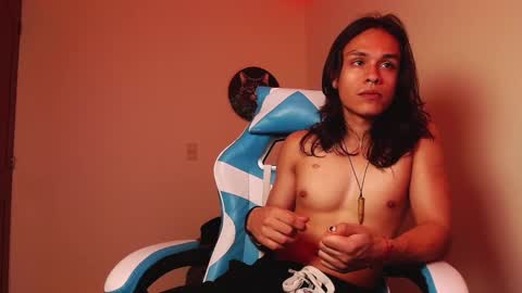 tom online show from 10/19/25, 05:30