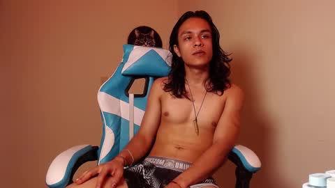 tom online show from 10/23/25, 05:07