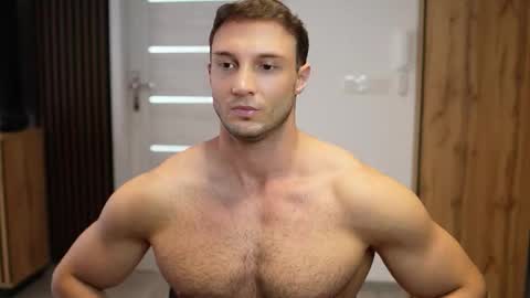 Tom online show from 09/12/25, 06:24