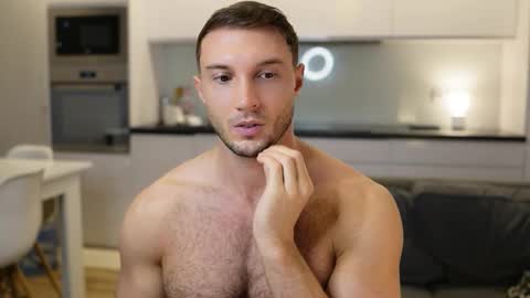 Tom online show from 11/11/25, 07:08