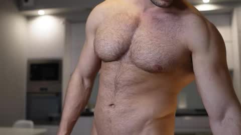 Tom online show from 12/05/25, 06:15