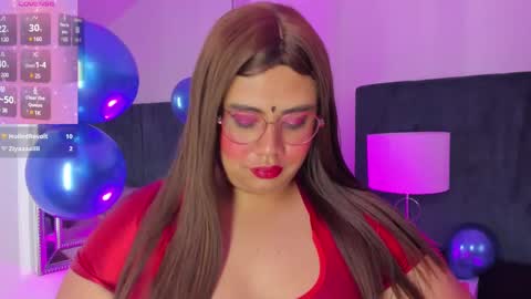 Snapshot of tom_silver_ chatting on 12/22/24, 01:23 Tom Silver online show from 12/22/24, 01:23