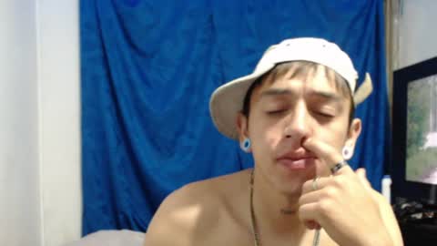 tomas_turbado_ online show from 06/28/26, 09:04