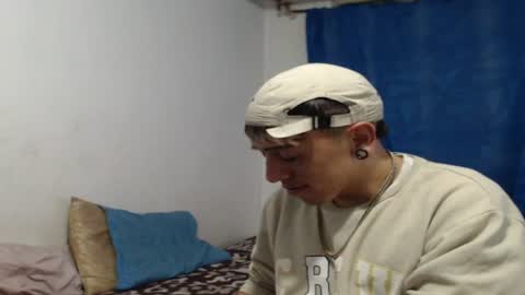 tomas_turbado_ online show from 07/25/26, 05:49