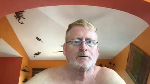 Hola online show from 09/19/25, 06:19