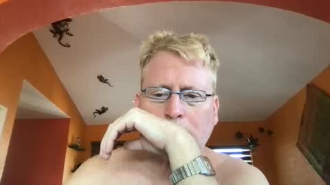Hola online show from 11/03/25, 09:48