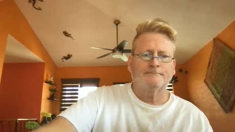 Hola online show from 03/18/26, 09:29