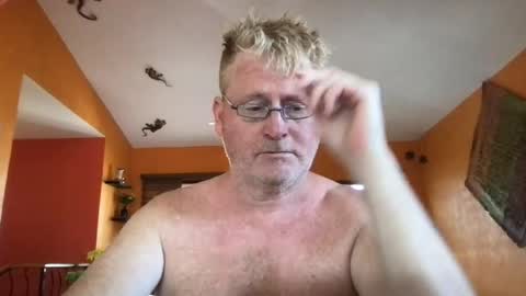 Hola online show from 07/21/26, 12:13